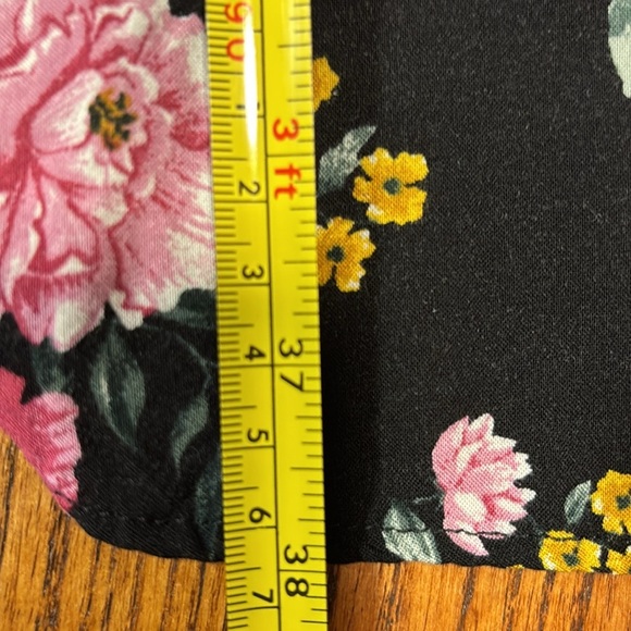Torrid V-Neck Black W/Pink & Yellow Flowers Midi Dress Size 2 (18-20) - Picture 11 of 12